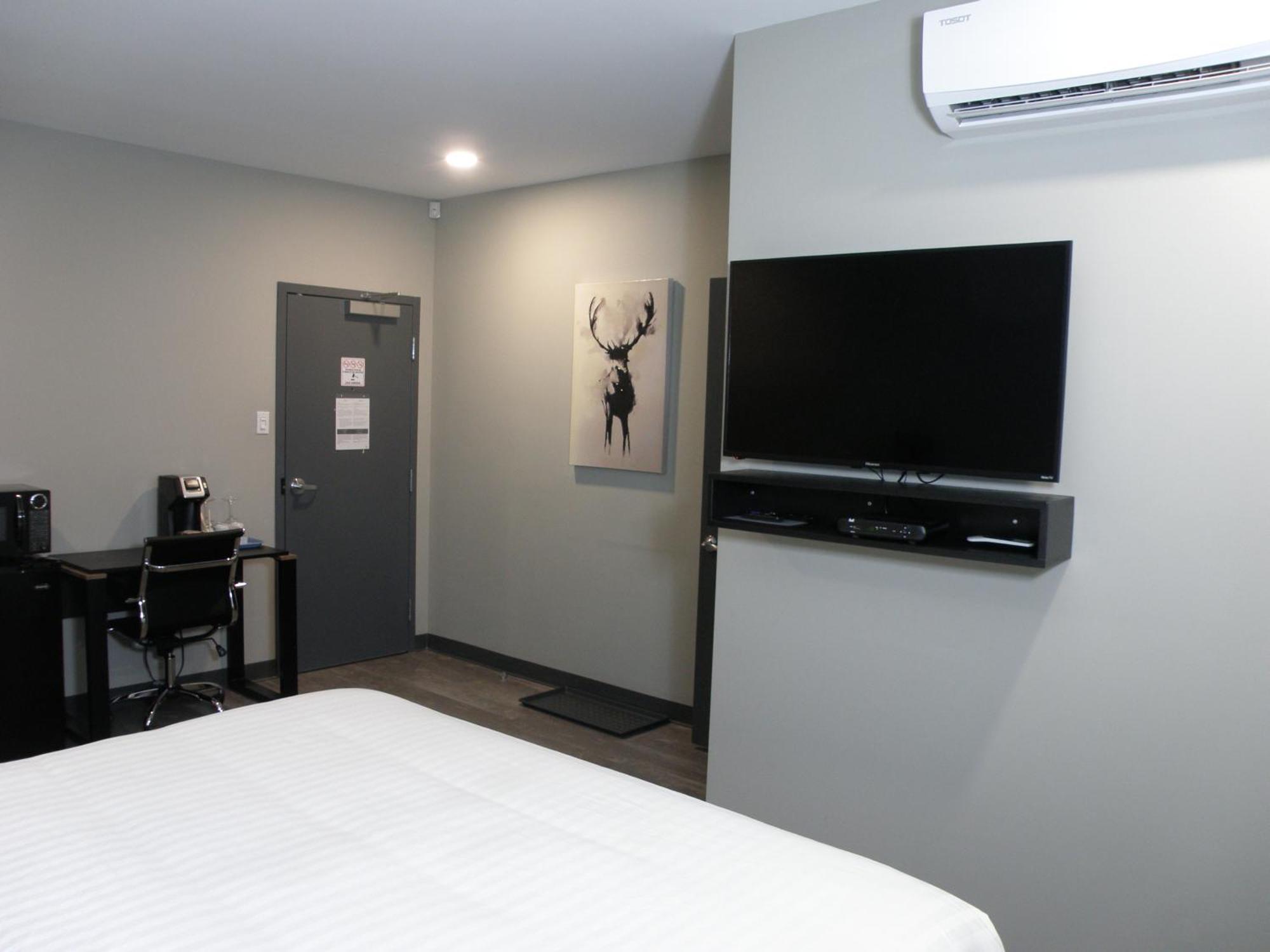 Motel Hotelia Saint-Ambroise Exterior photo
